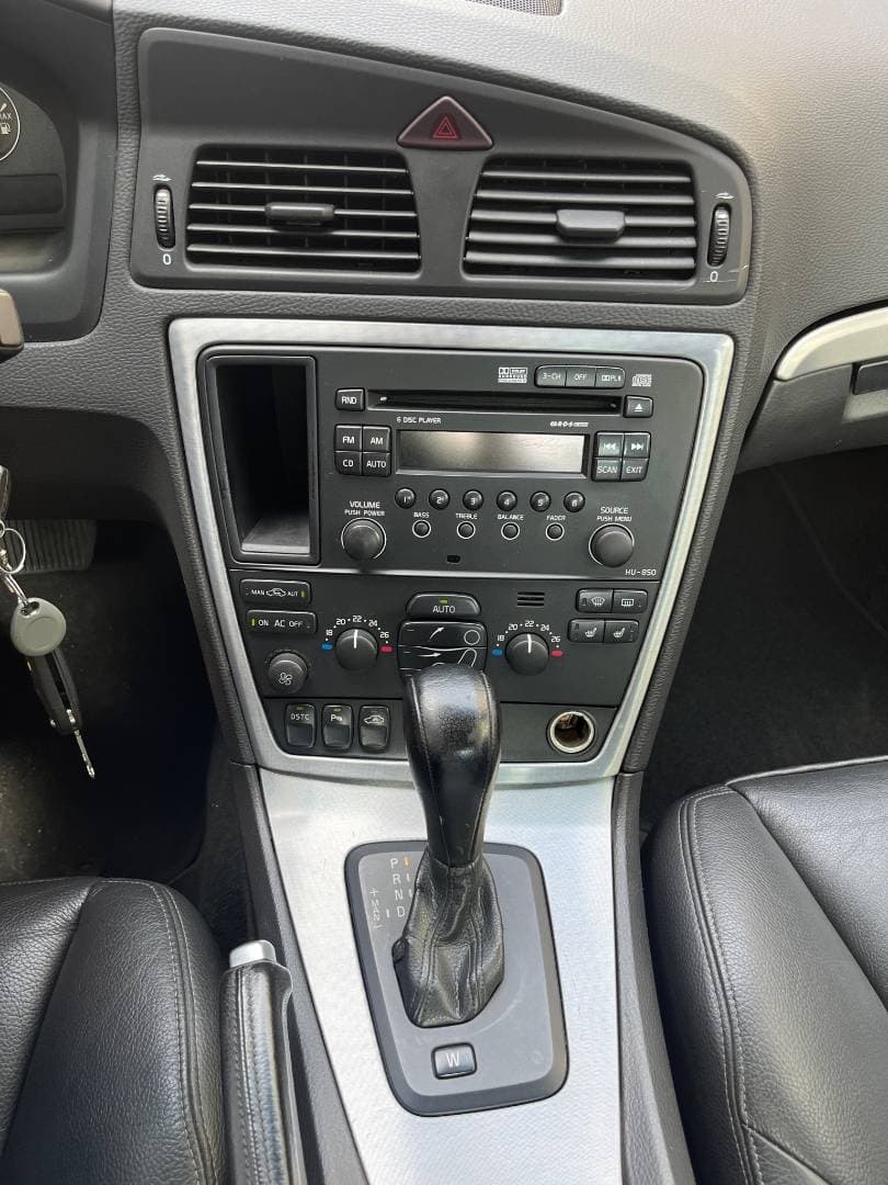 2005 Volvo S60 - 10
