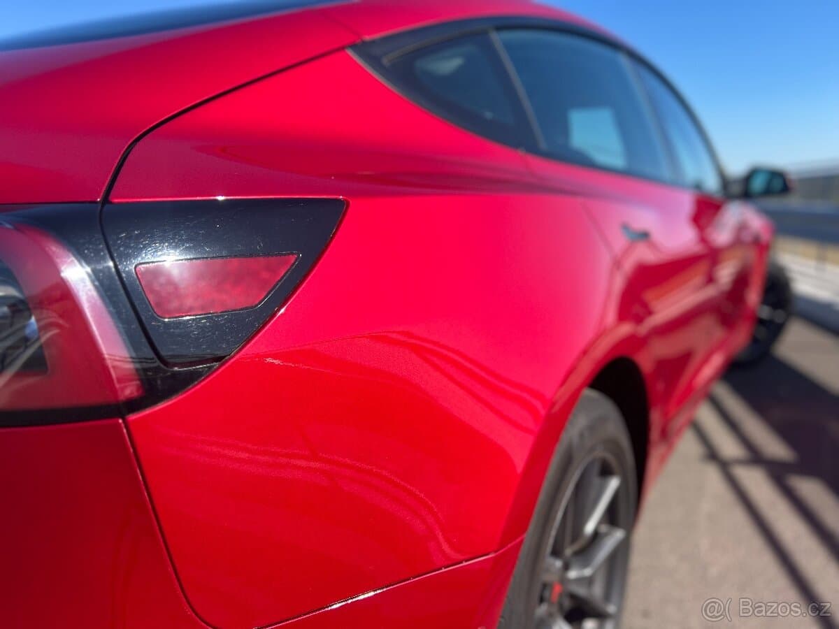 2021 Tesla MODEL 3 - 10