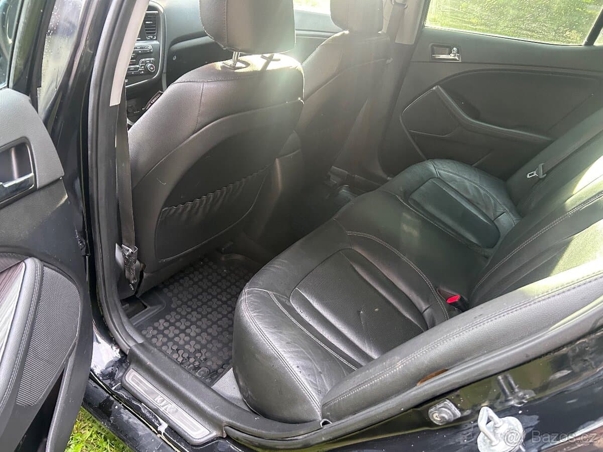 2012 Kia OPTIMA - 10