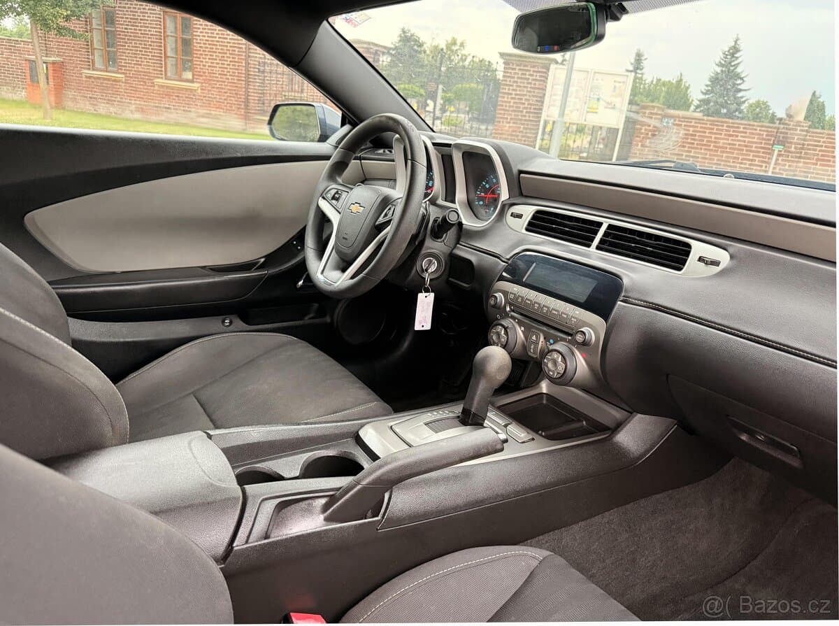 2014 Chevrolet CAMARO - 10