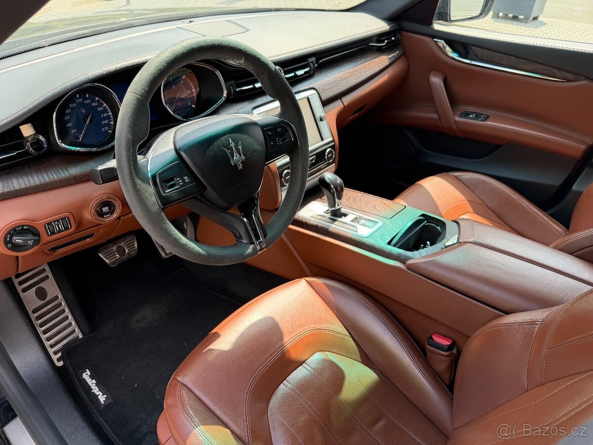 2015 Maserati QUATTROPORTE - 10