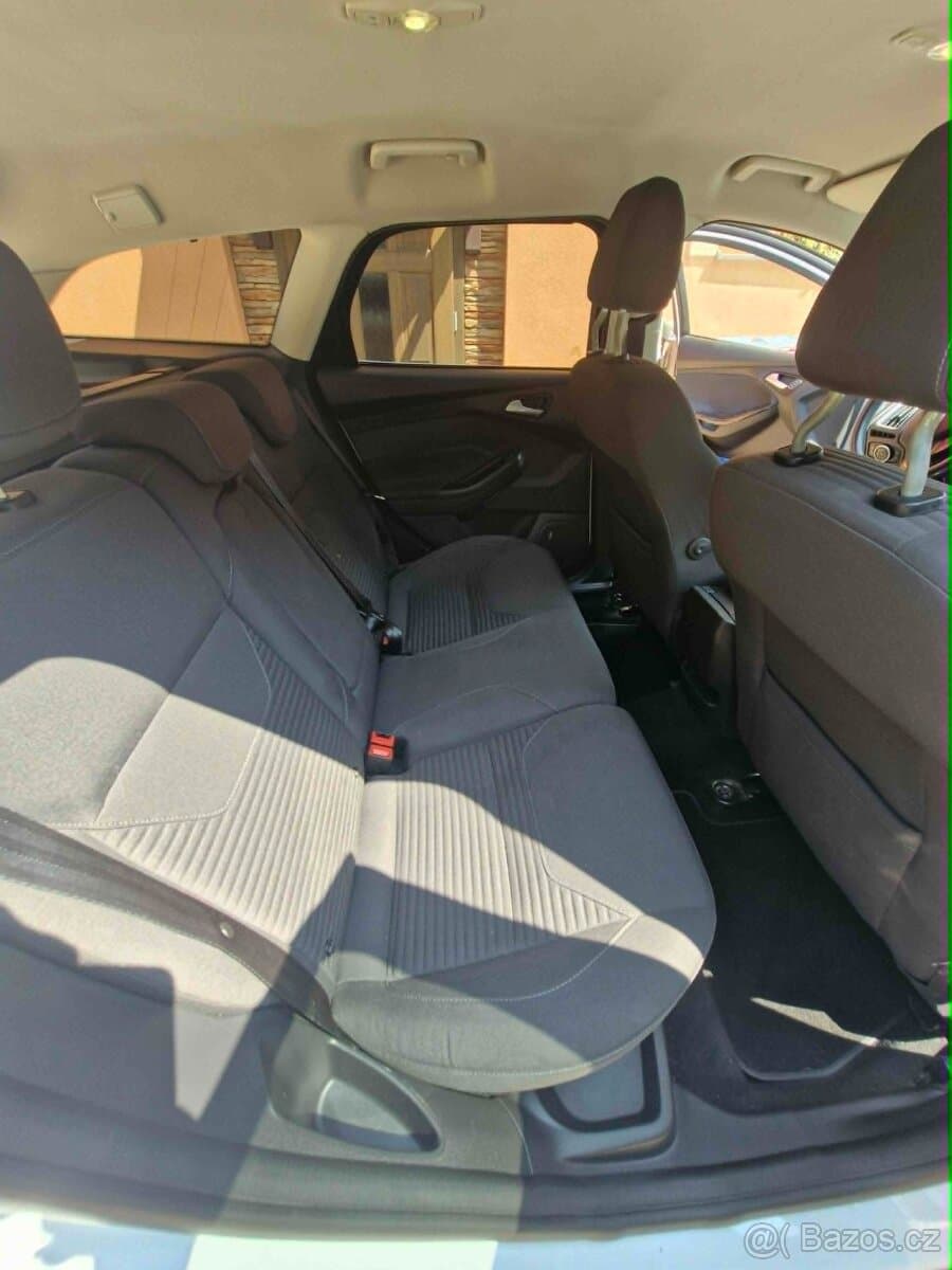 2016 Ford FOCUS - 10