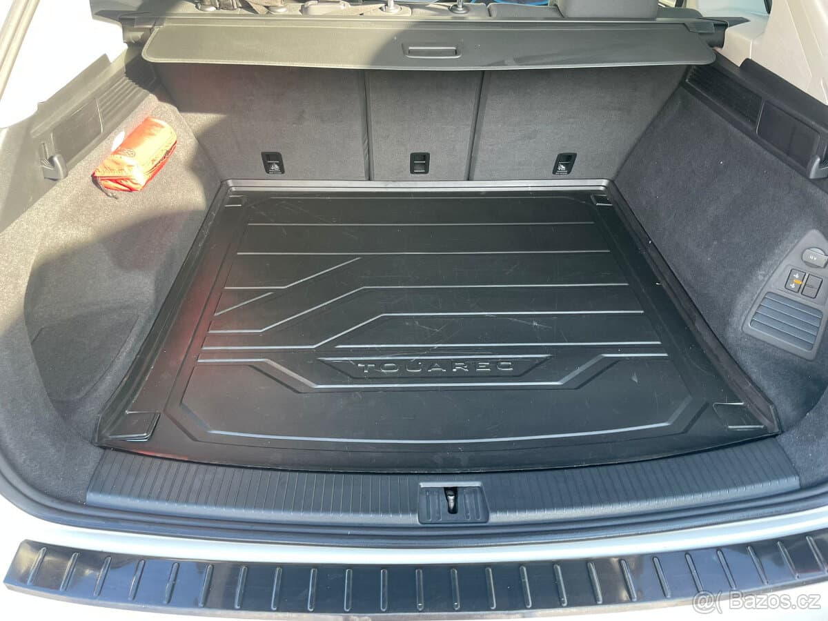 Volkswagen TOUAREG - 10
