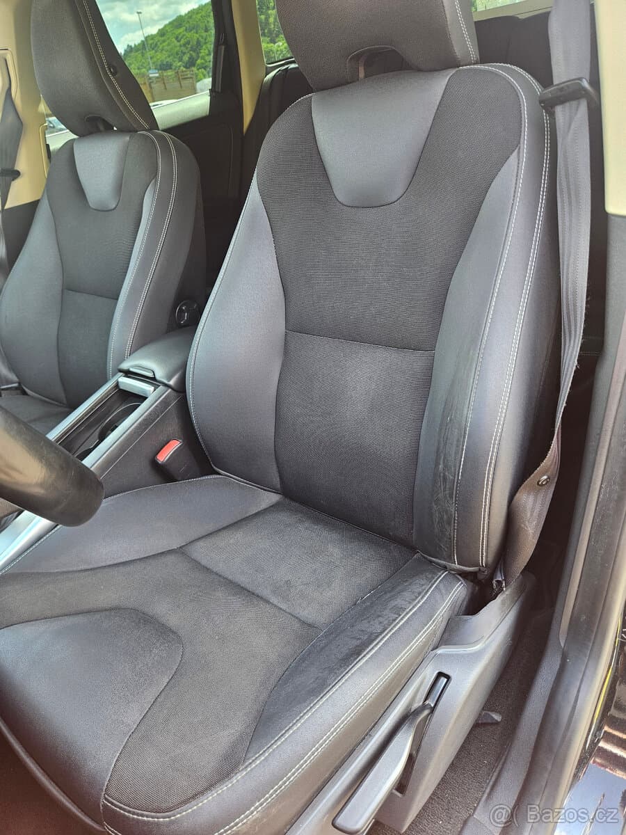 2010 Volvo XC60 - 10