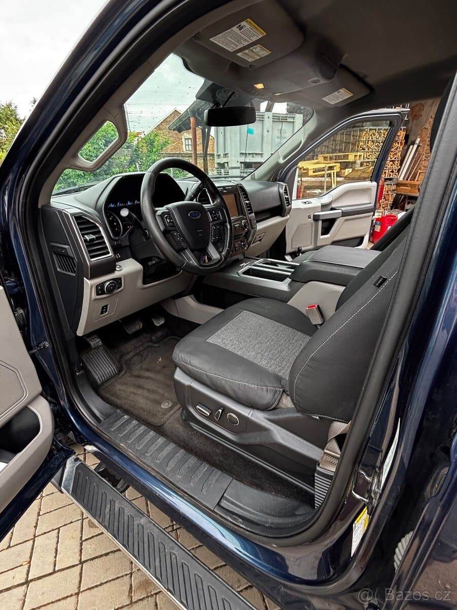 2015 Ford F-150 - 10