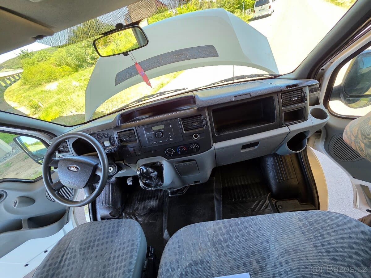 2010 Ford TRANSIT - 10