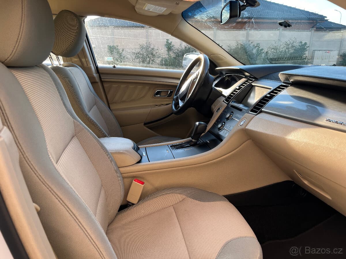 2015 Ford OSTATNÍ - 10