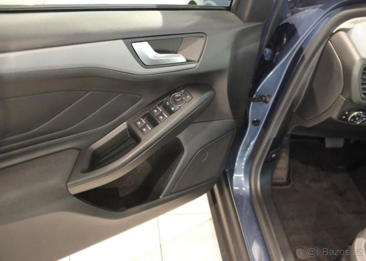 2023 Ford FOCUS - 10