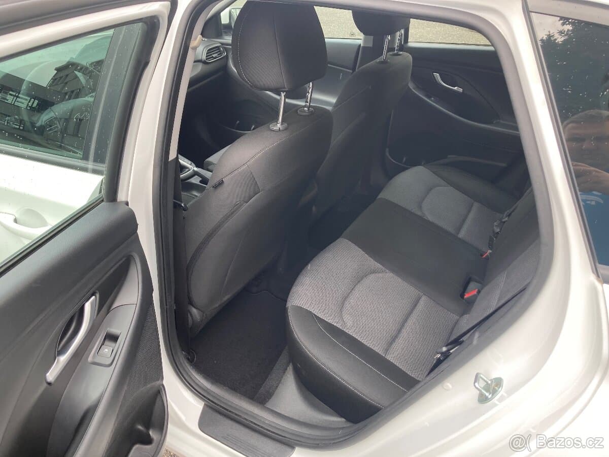 2017 Hyundai i30 - 10