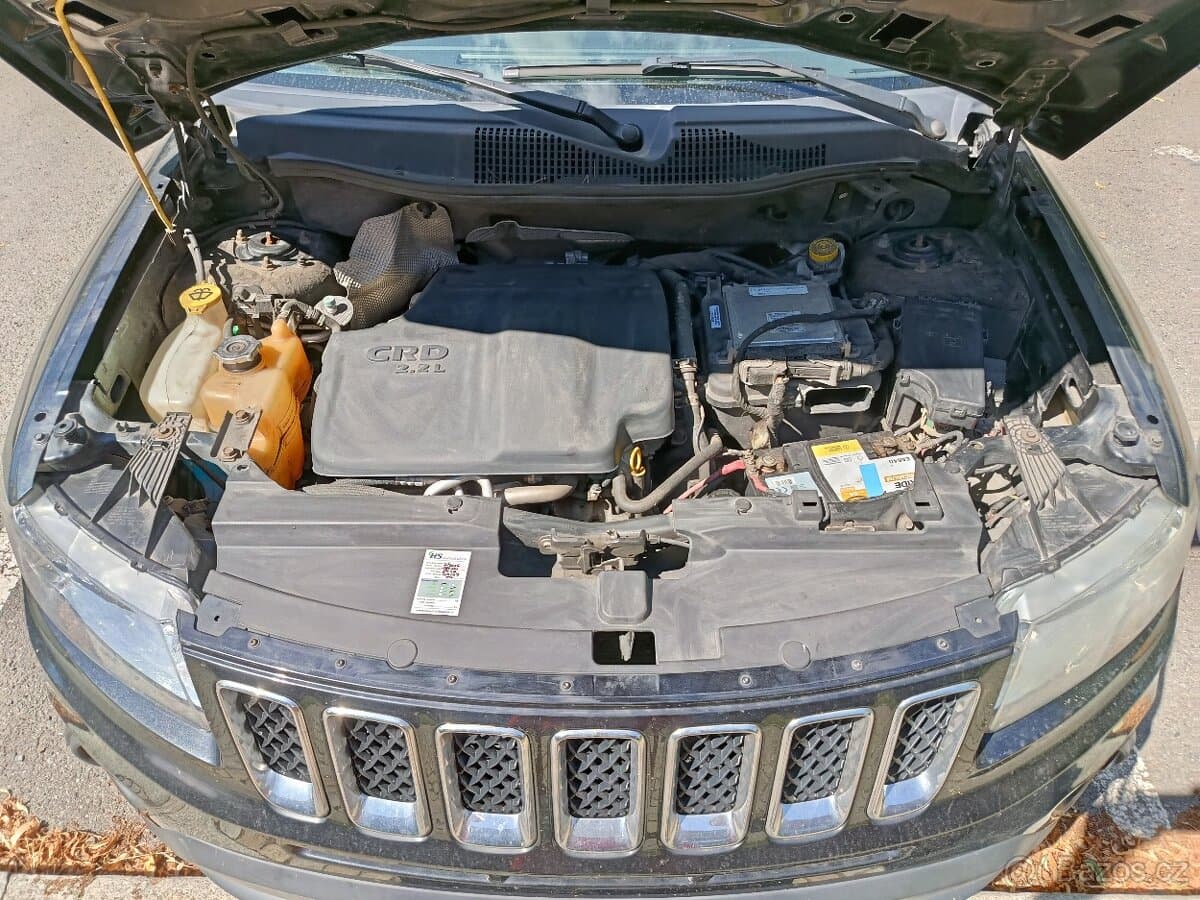 2011 Jeep COMPASS - 10