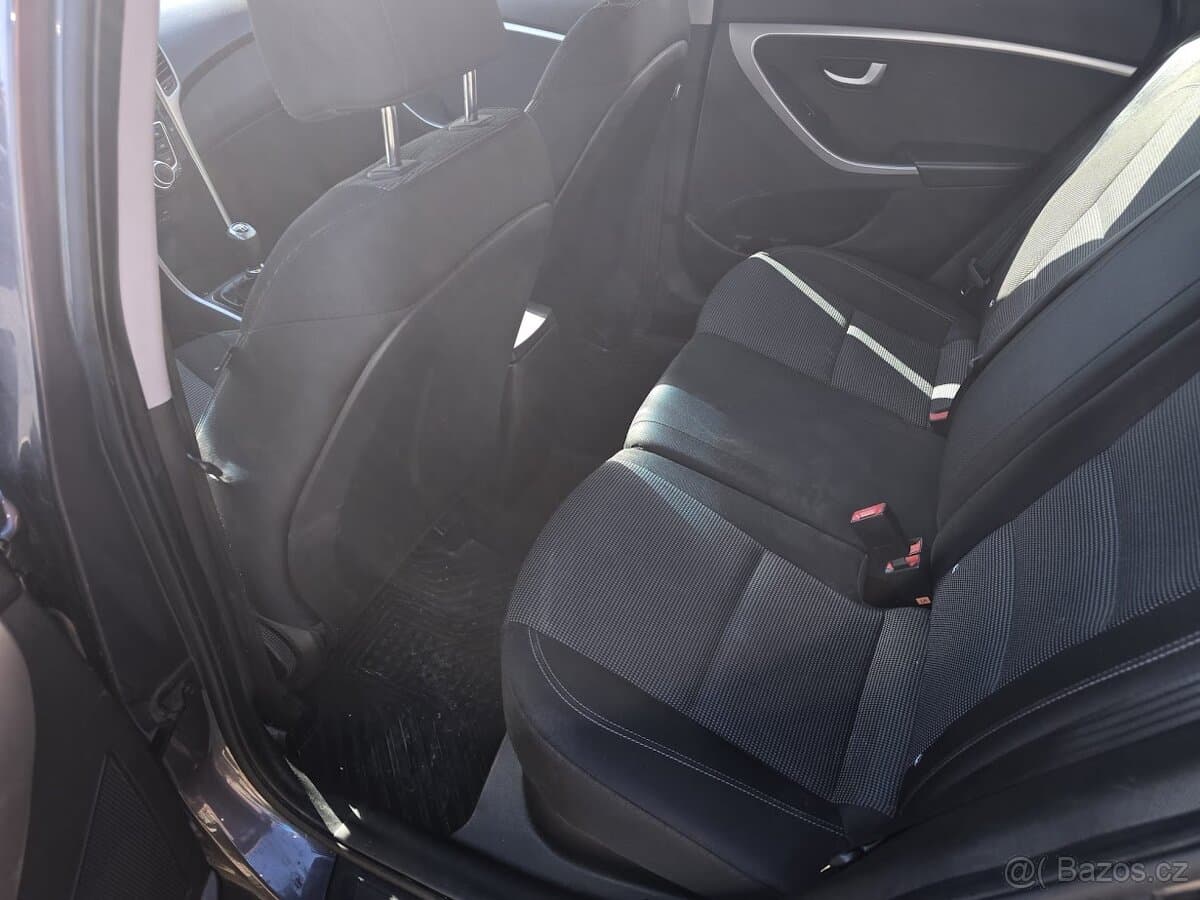 2016 Hyundai i30 - 10
