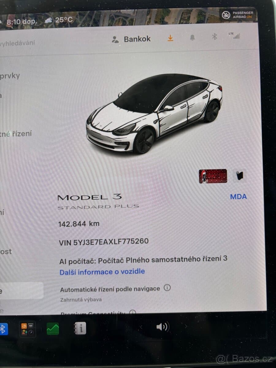 Tesla MODEL 3 - 10