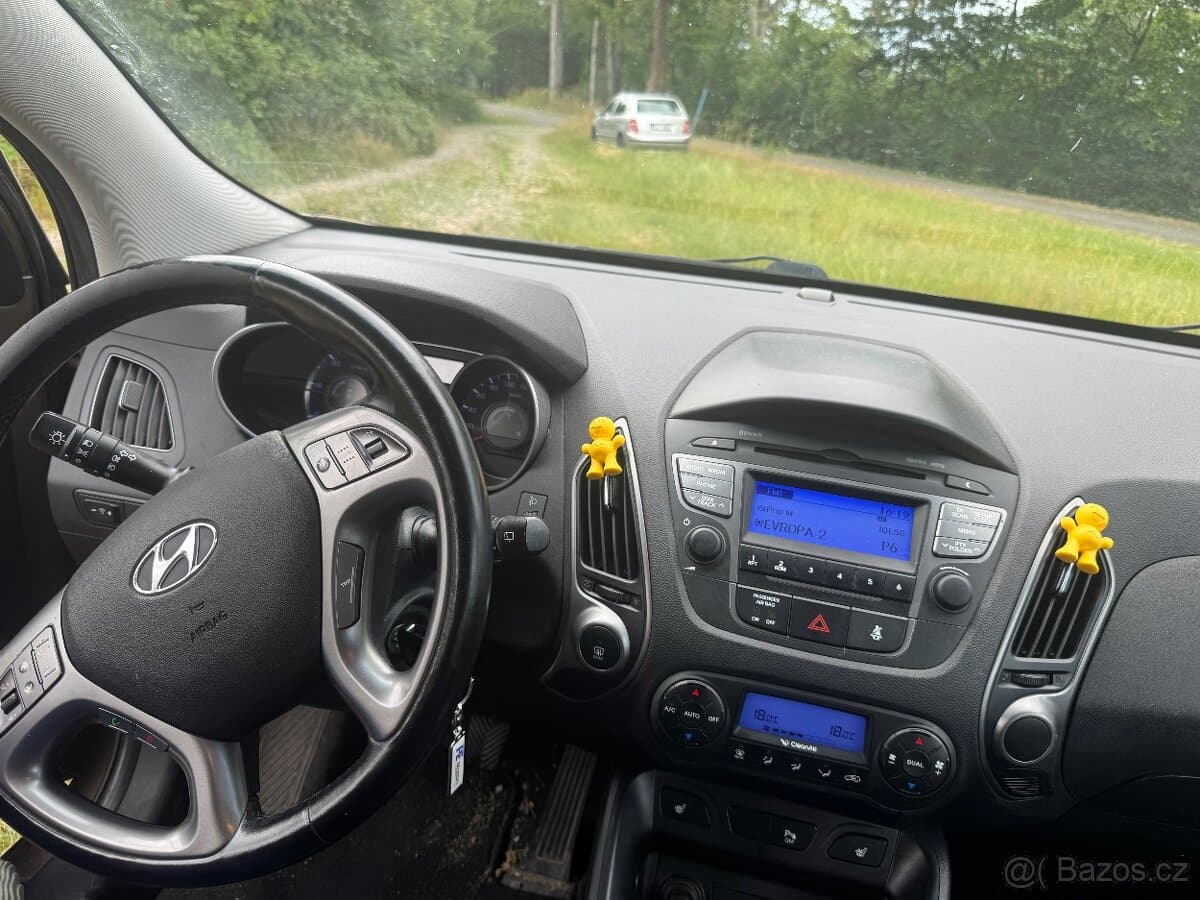 Hyundai ix35 - 10