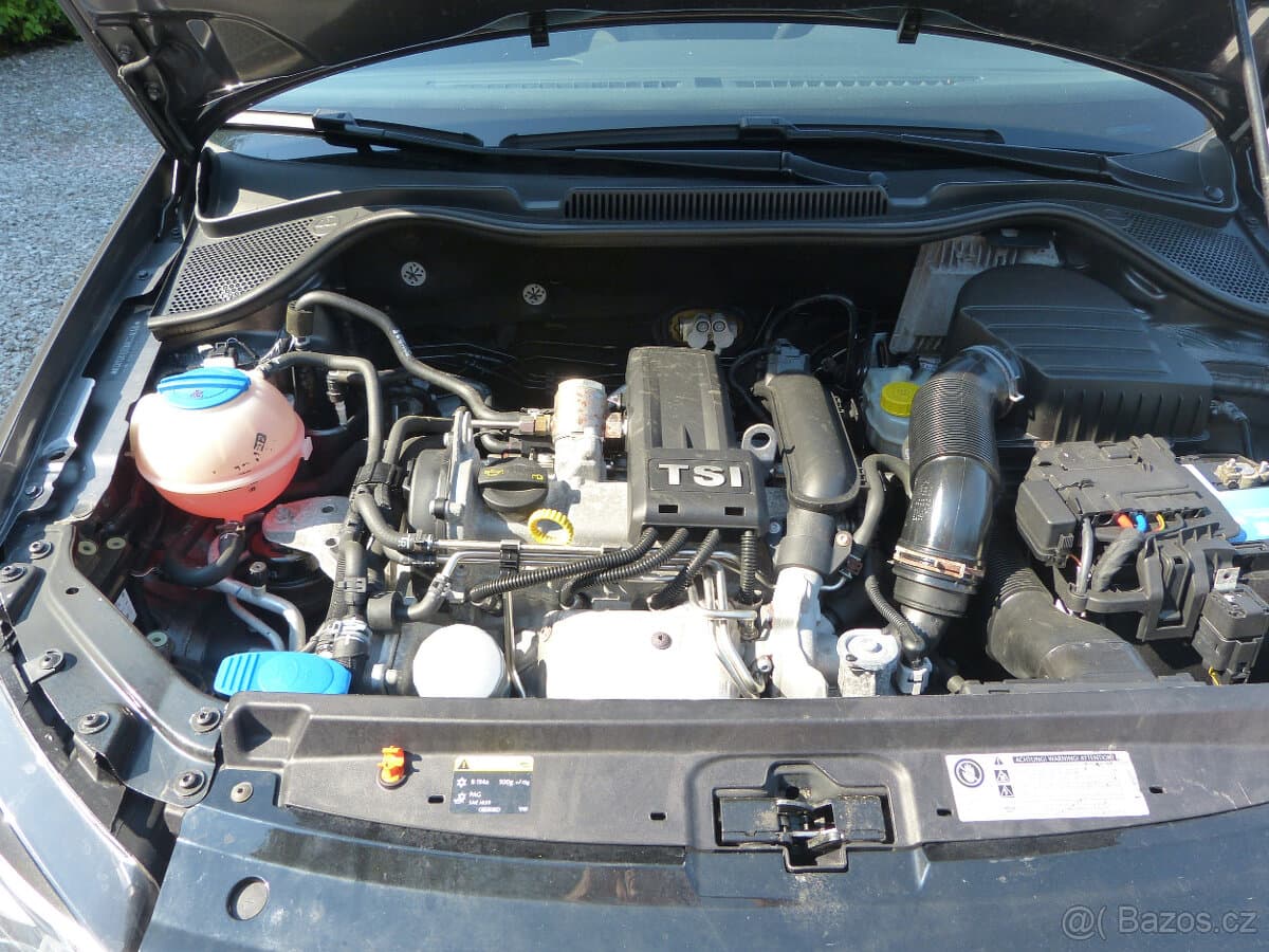 2013 Volkswagen POLO - 10