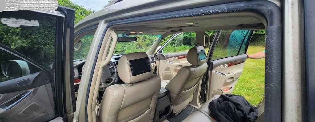 2004 Toyota LAND CRUISER - 10