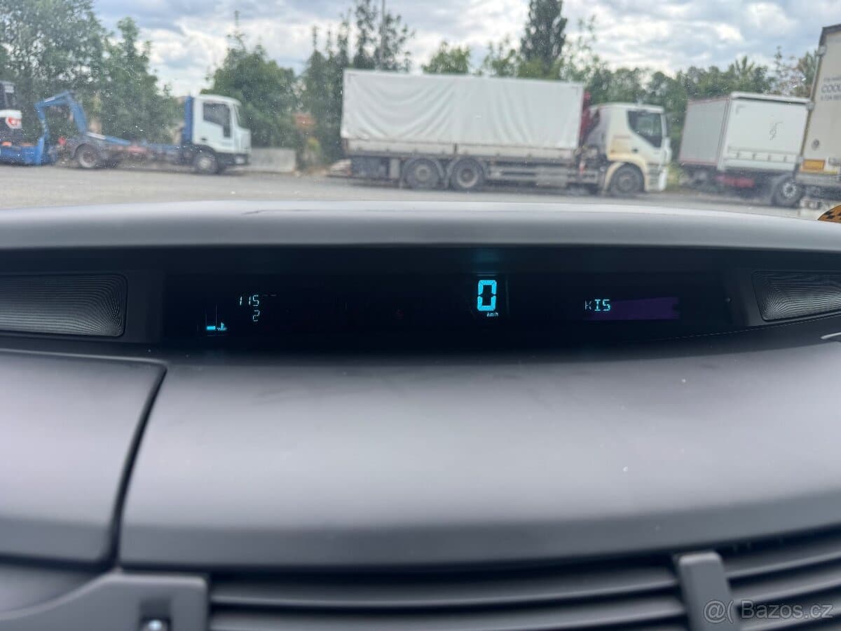 Renault ESPACE - 10