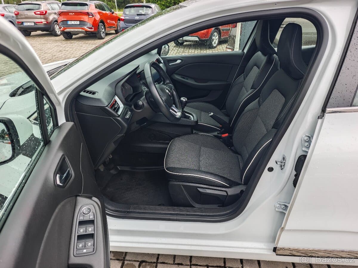 2023 Renault CLIO - 10