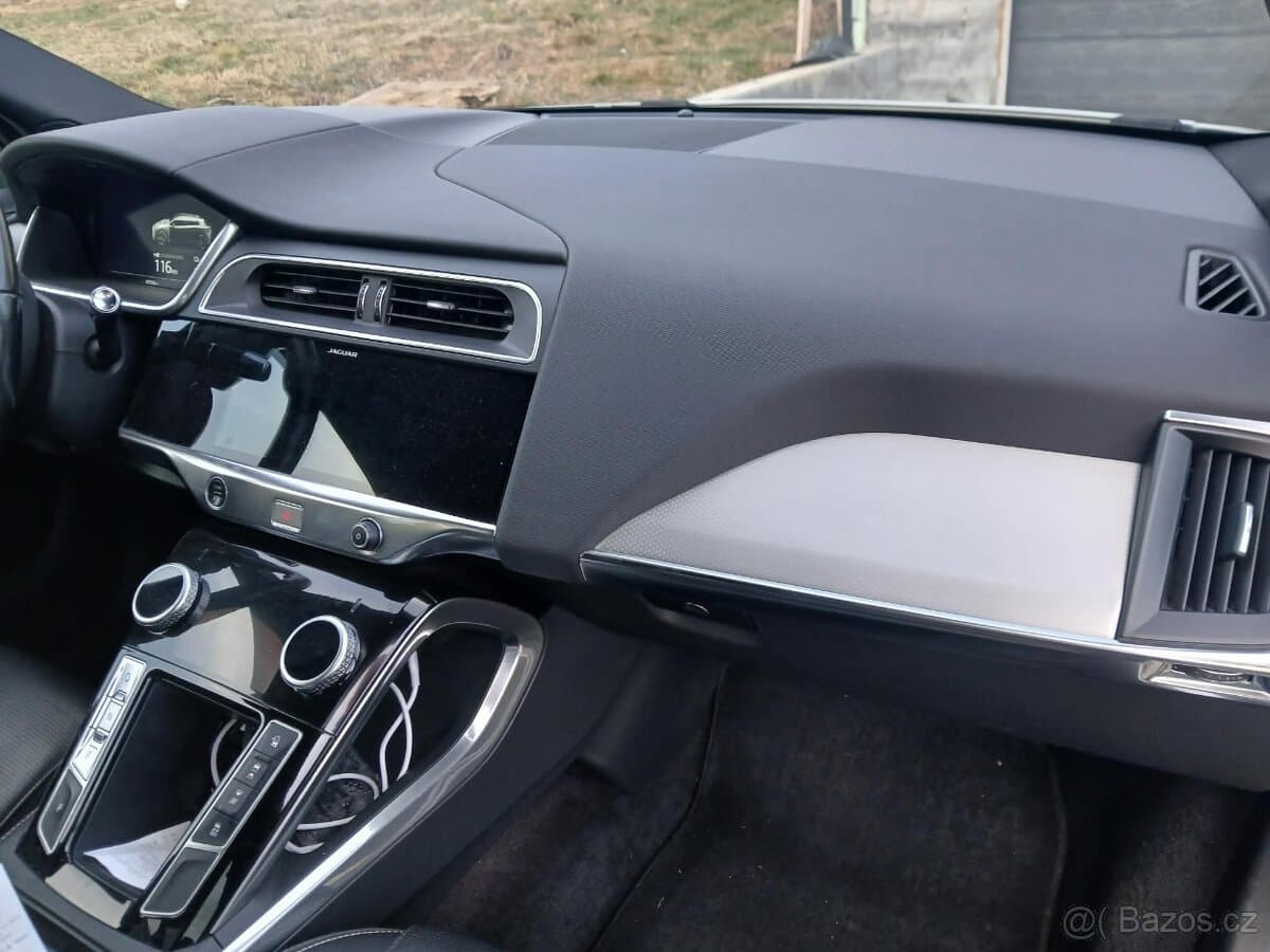 2019 Jaguar I-PACE - 10