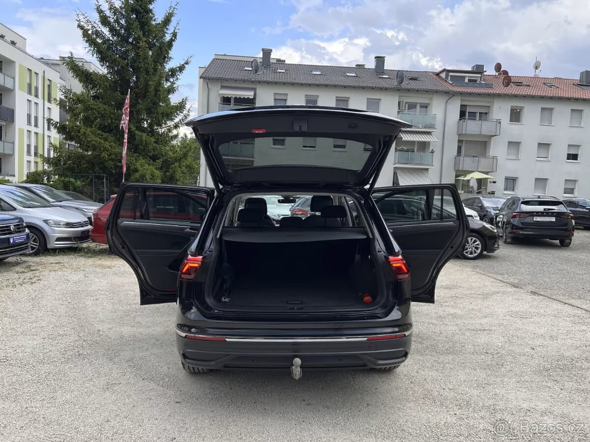 2021 Volkswagen TIGUAN - 10