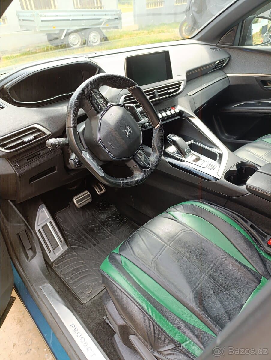 Peugeot 5008 - 10