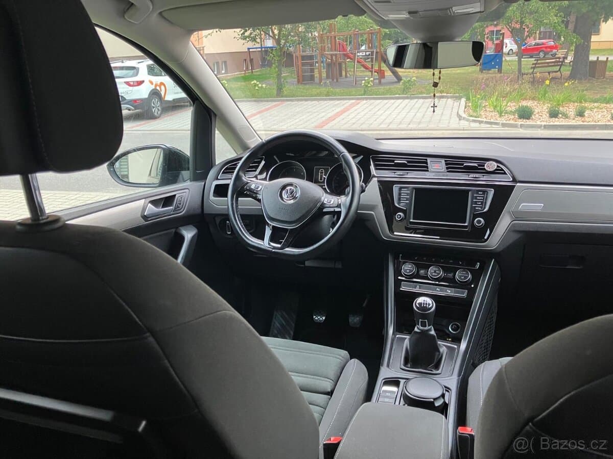 2016 Volkswagen TOURAN - 10