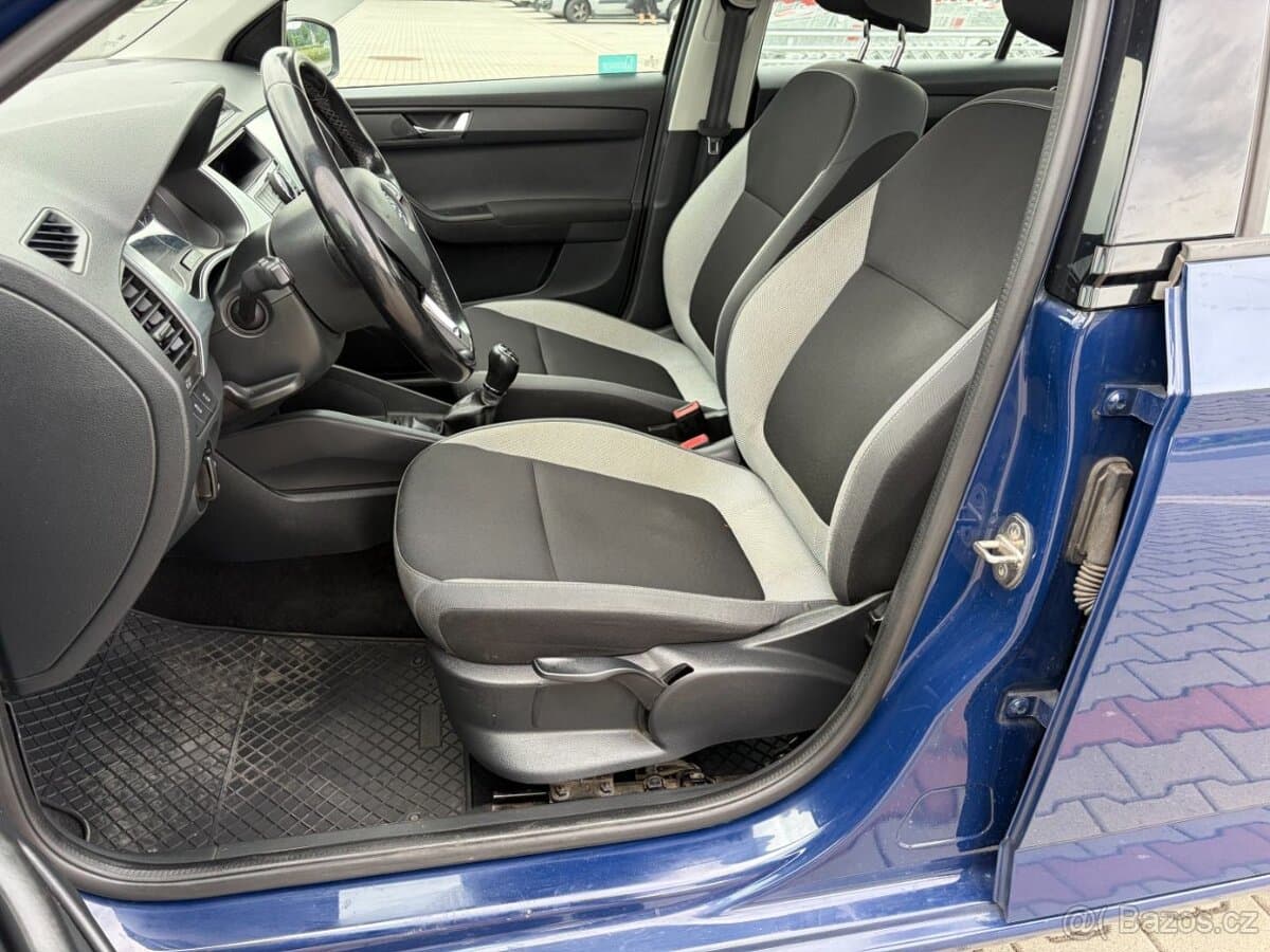 2015 Škoda FABIA - 10