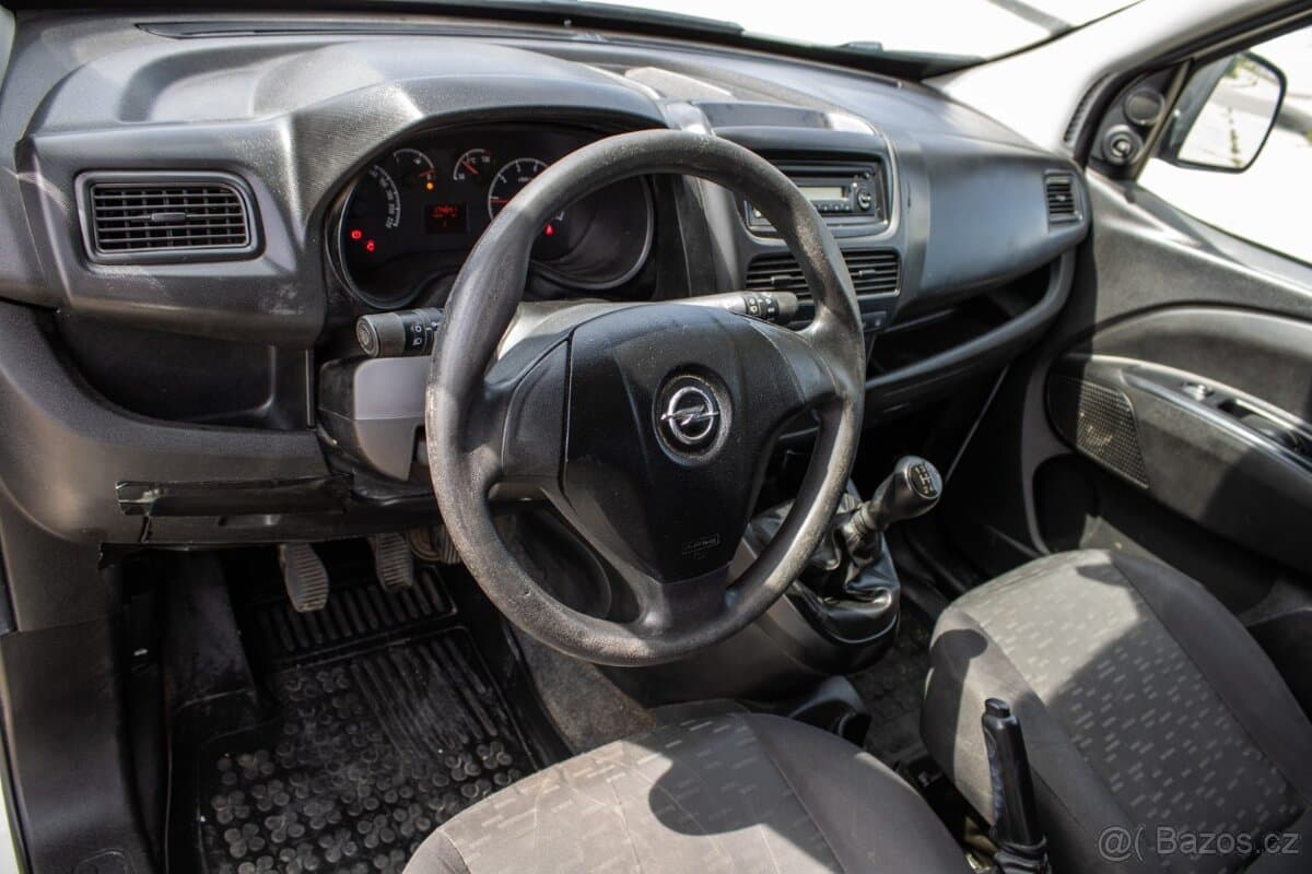 2016 Opel COMBO - 10