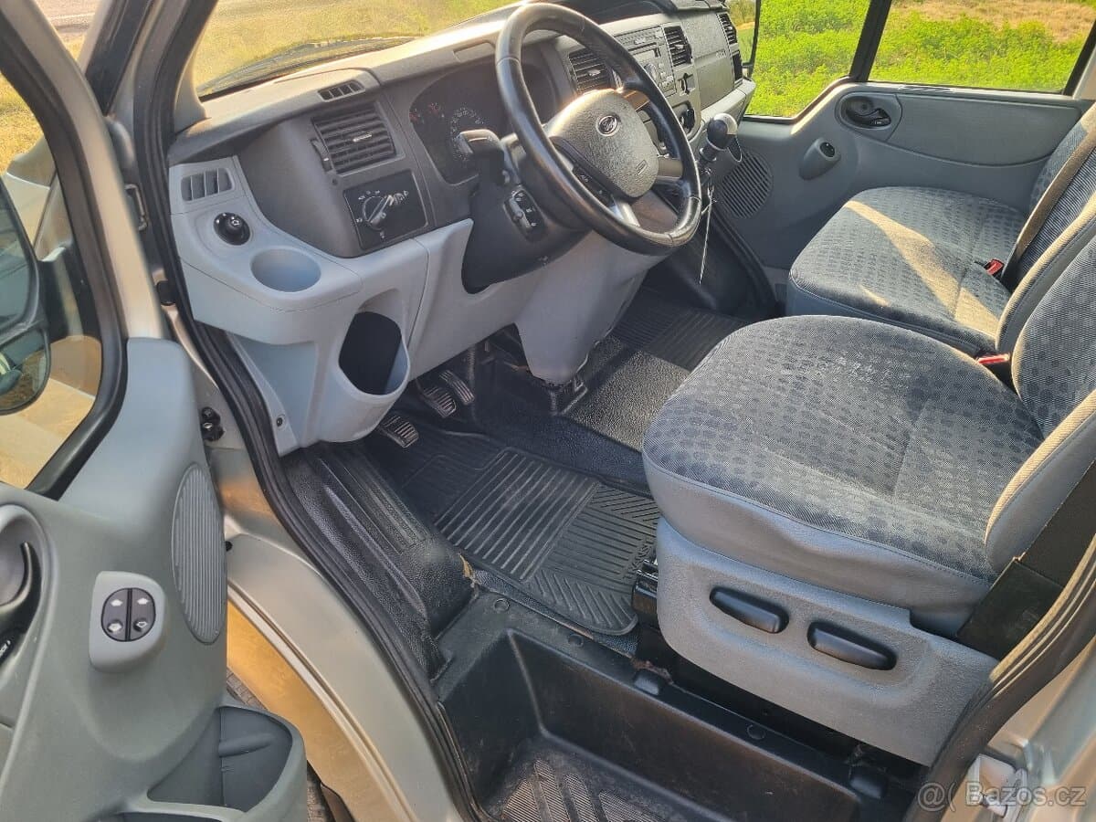 2011 Ford TRANSIT - 10