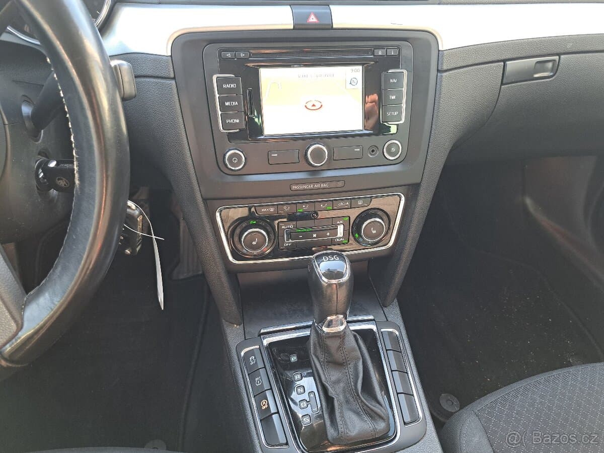 2014 Škoda SUPERB - 10