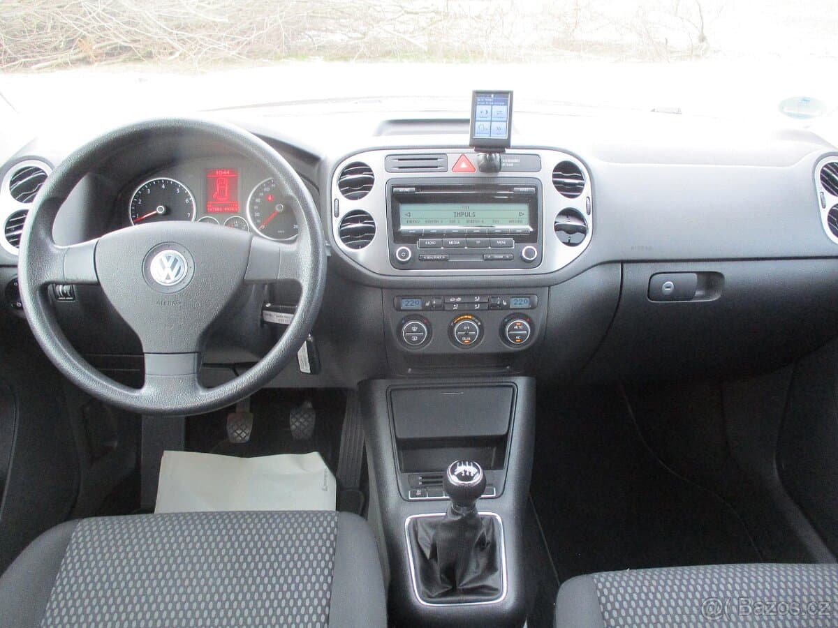 2009 Volkswagen TIGUAN - 10