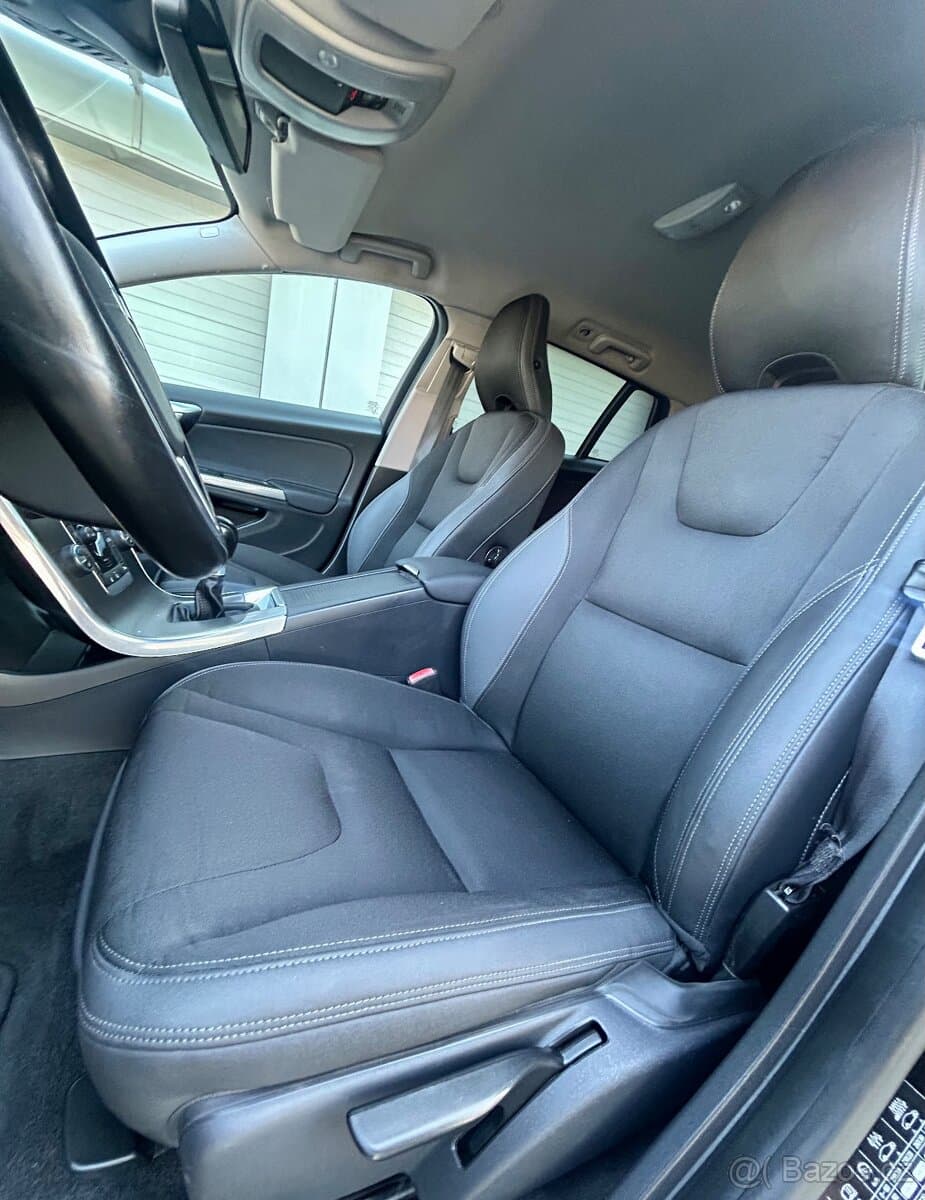 2013 Volvo V60 - 10