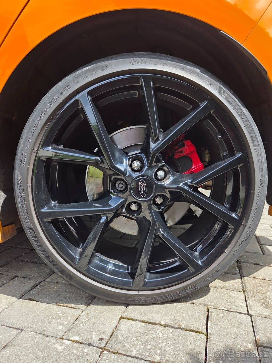 Ford FOCUS - 10