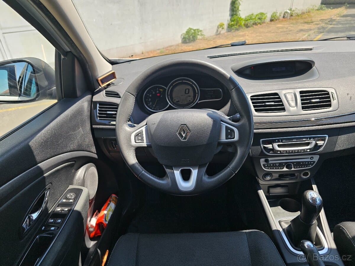 2012 Renault MEGANE - 10