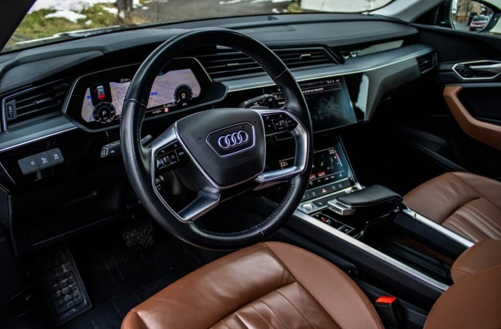 2020 Audi TT - 10