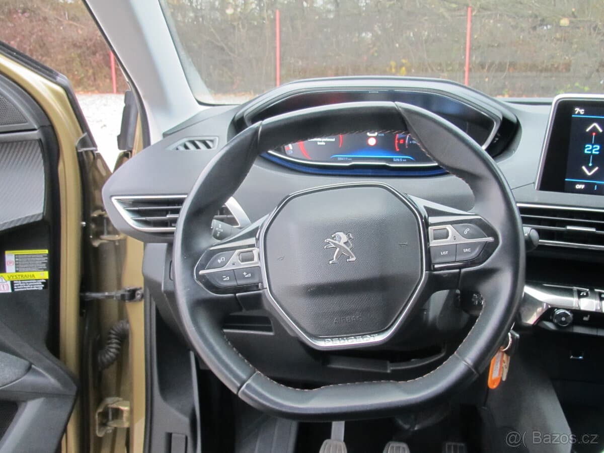 2017 Peugeot 3008 - 10