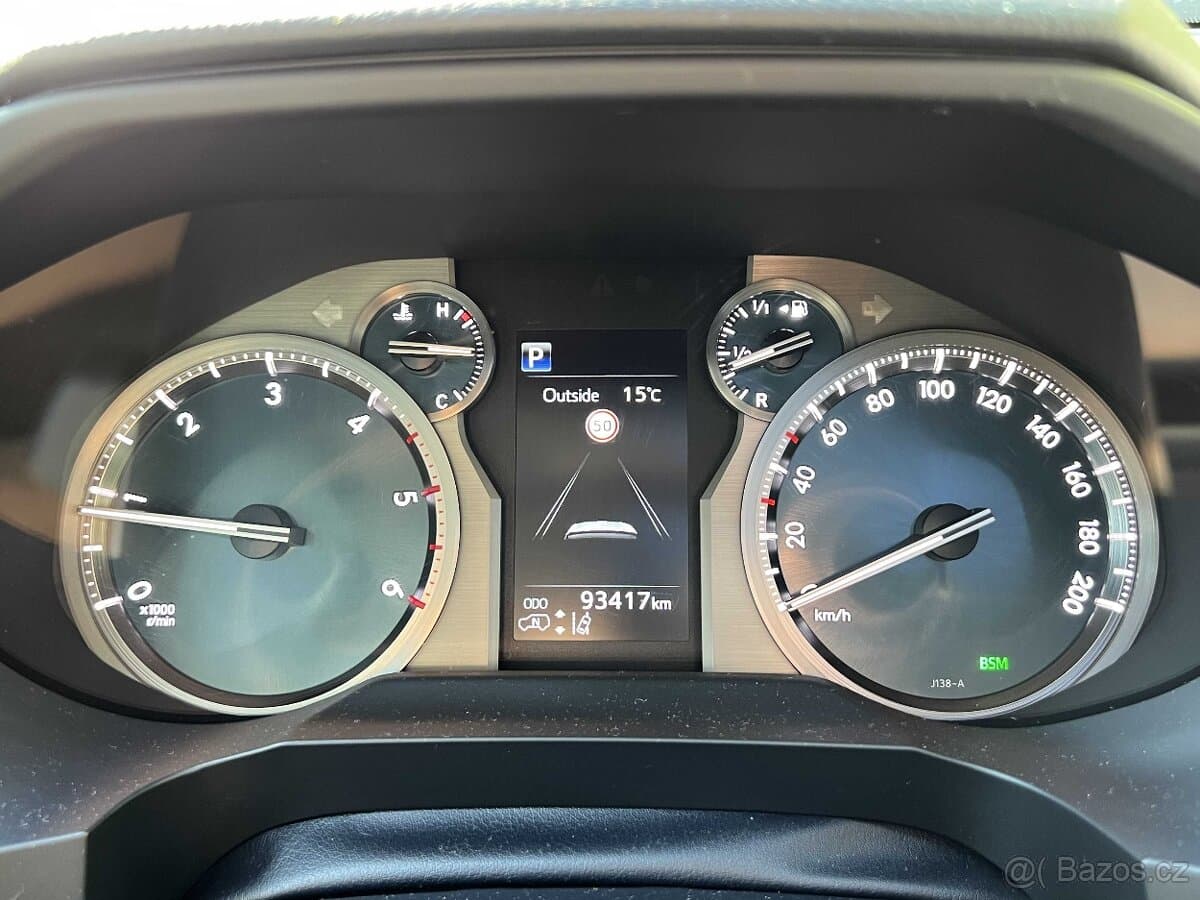 2020 Toyota LAND CRUISER - 10