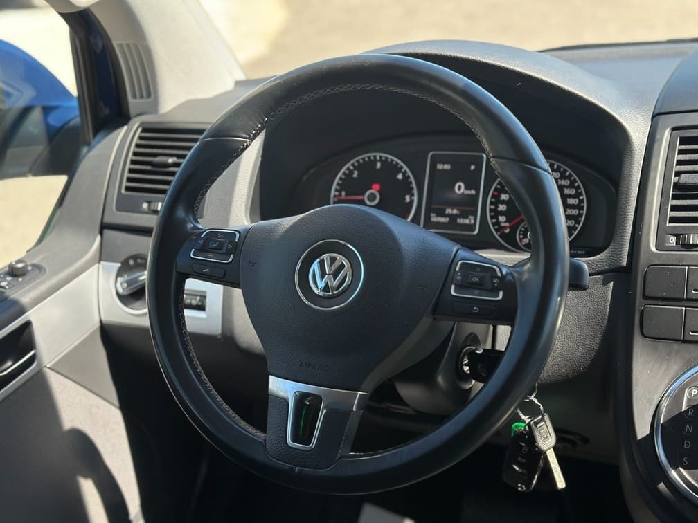 2014 Volkswagen MULTIVAN - 10