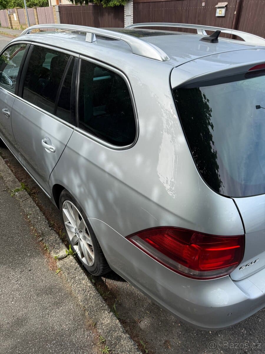 2012 Volkswagen GOLF - 10