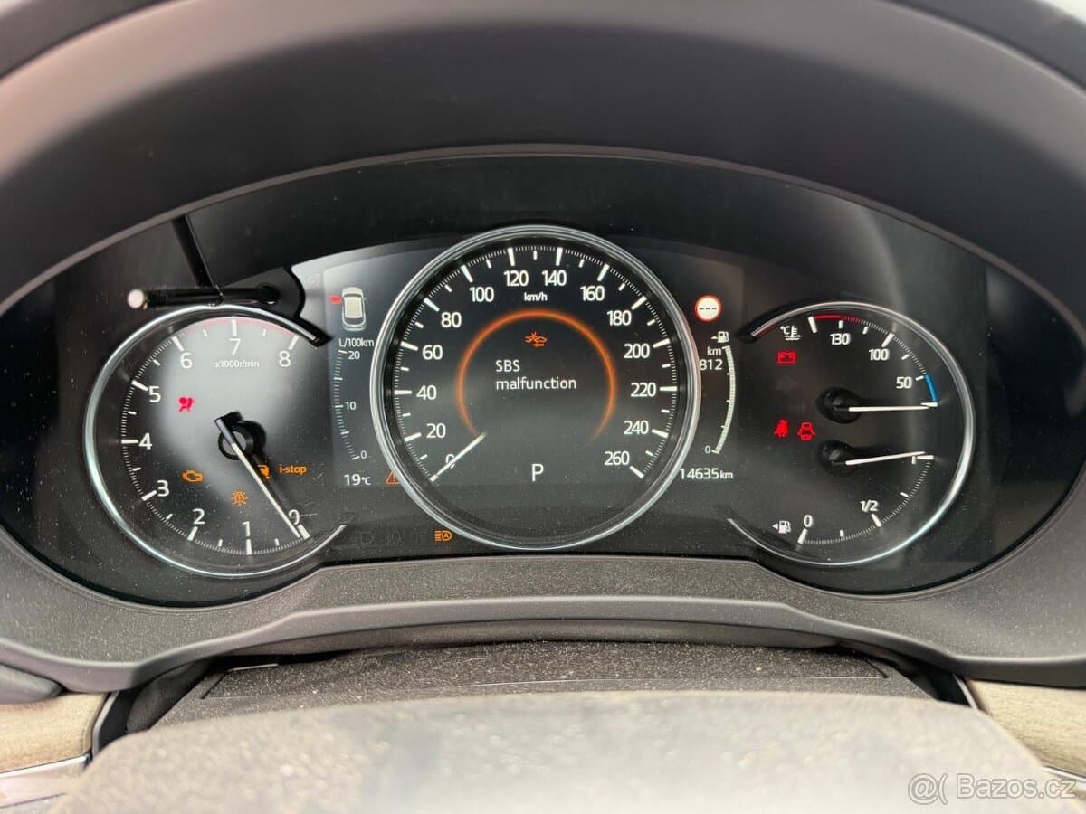 2025 Mazda 5 - 10