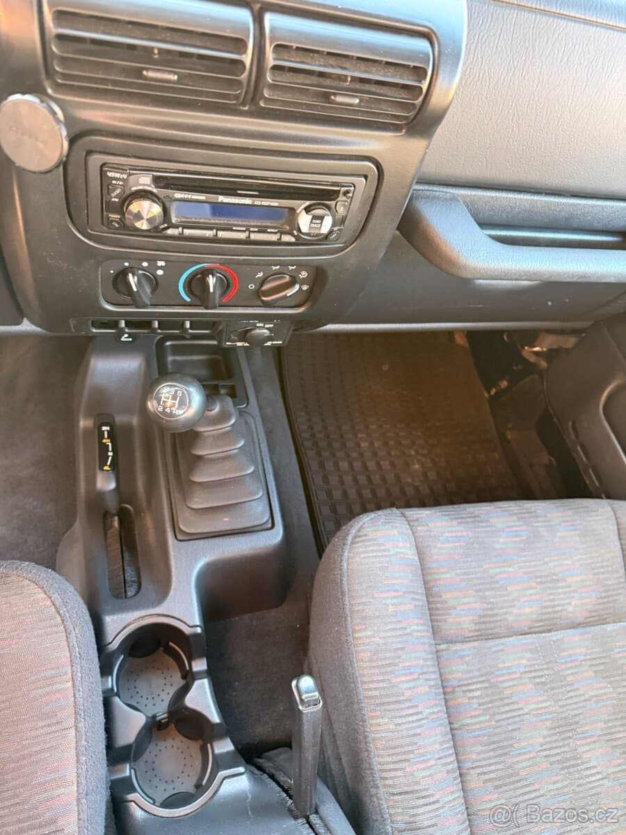Jeep WRANGLER - 10