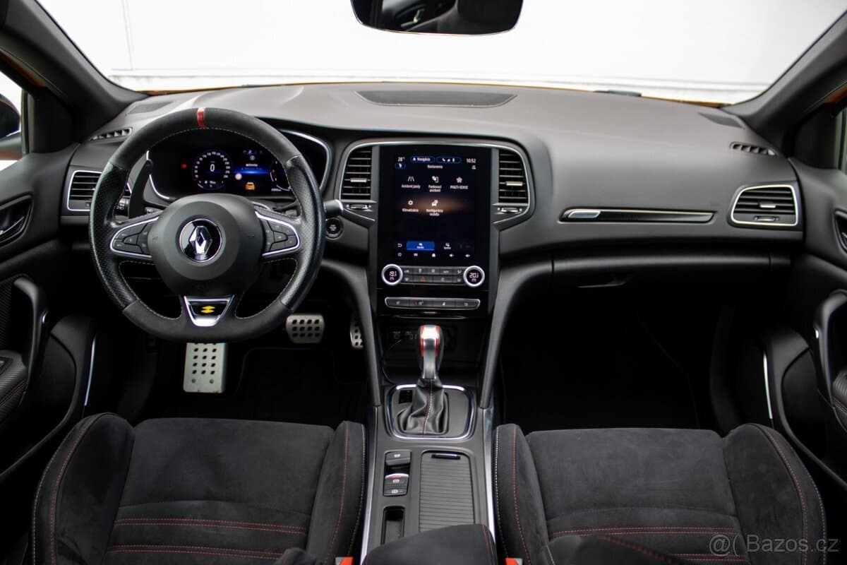 2022 Renault MEGANE - 10
