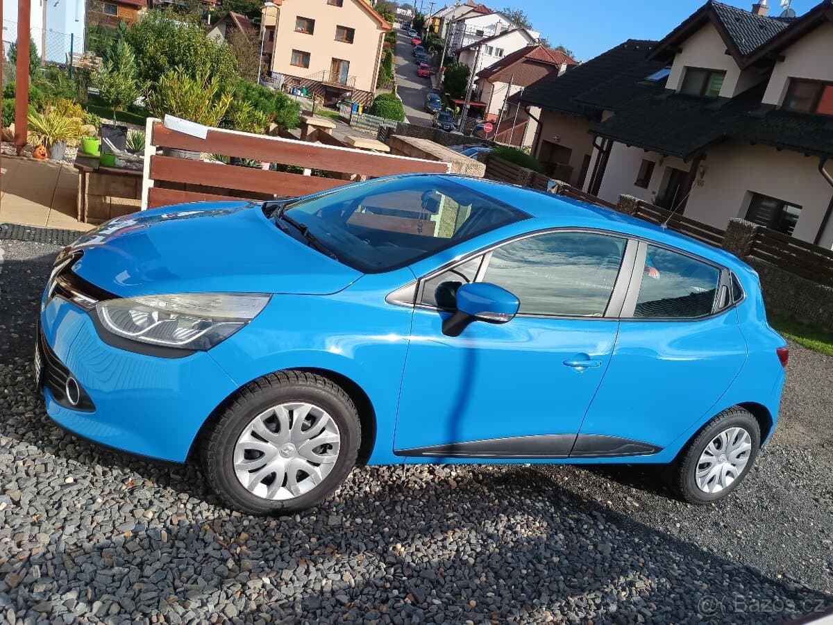 2015 Renault CLIO - 10