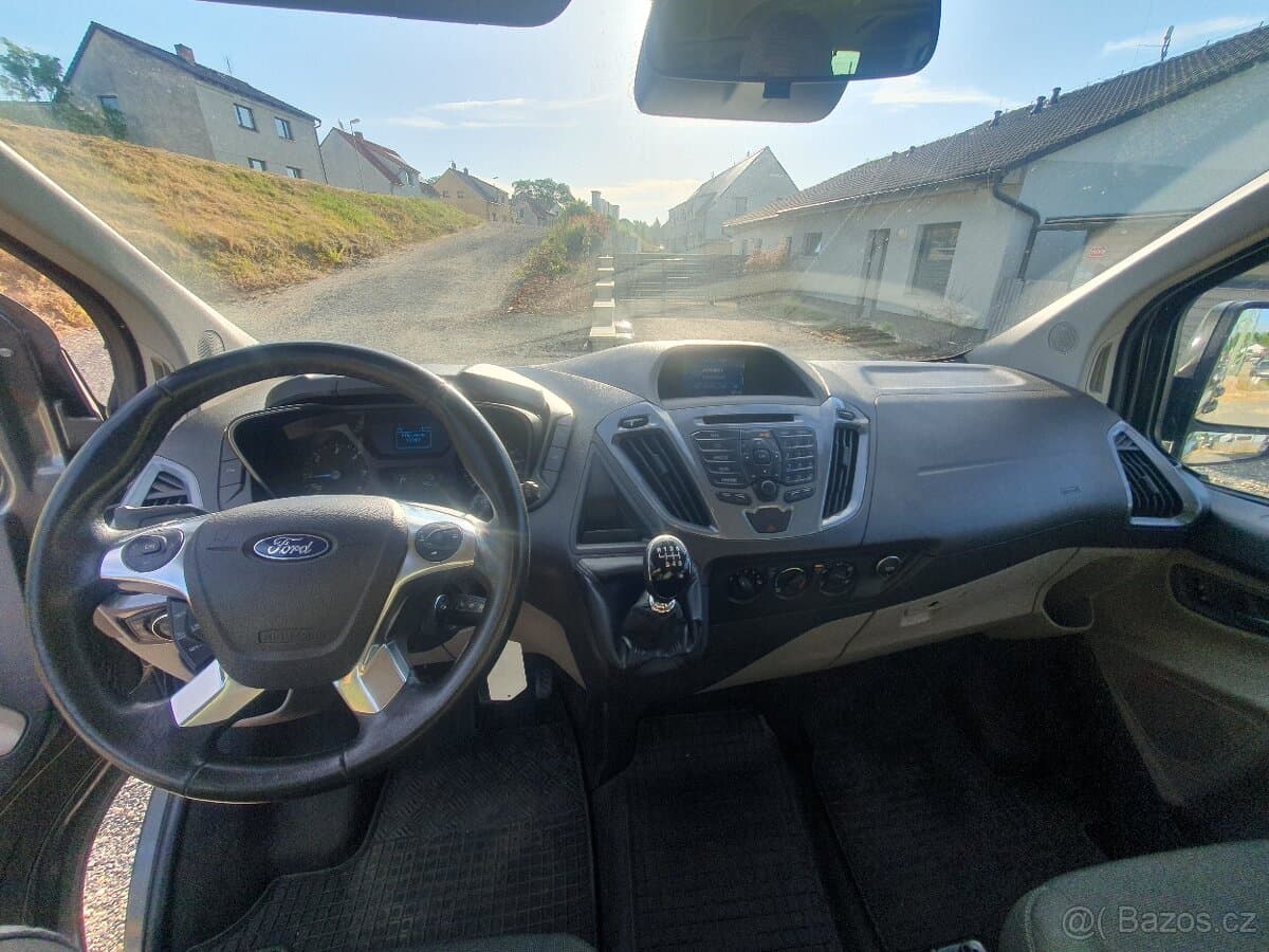 2016 Ford TOURNEO - 10