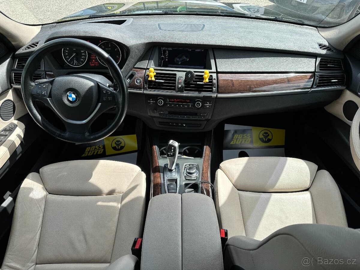 2011 BMW X5 - 10