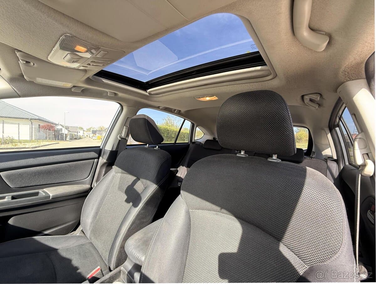 2014 Subaru XV - 10