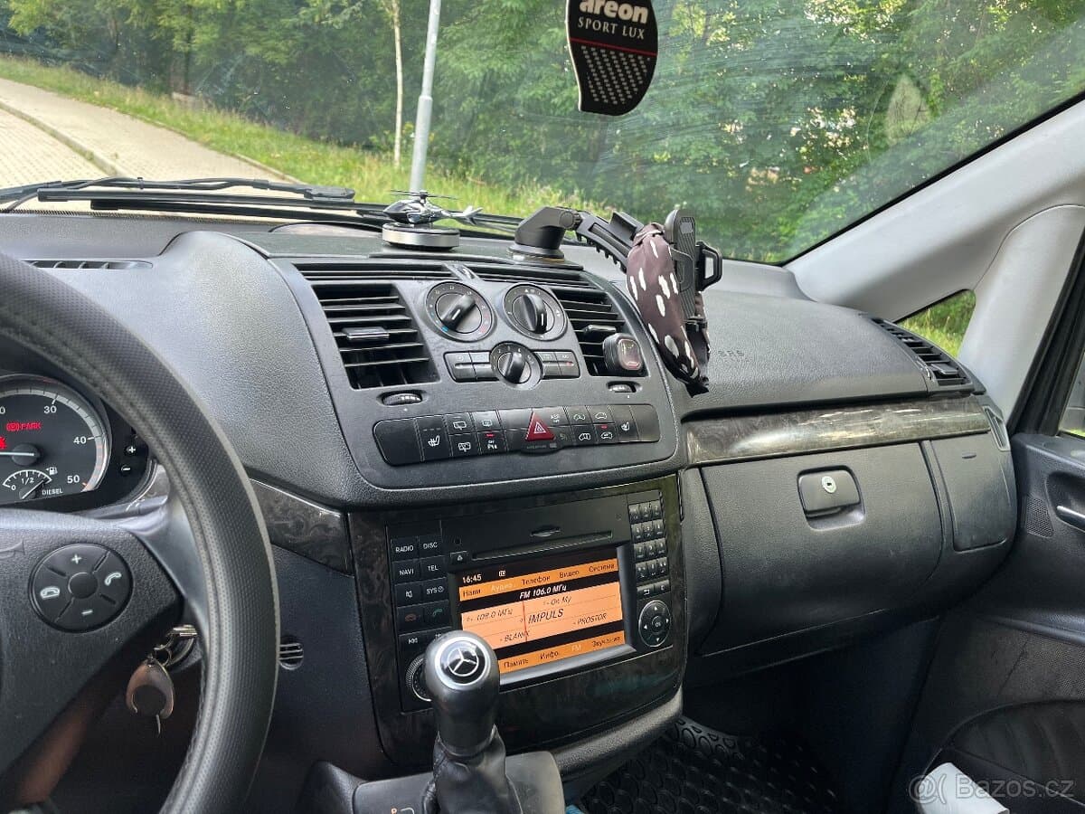 2010 Mercedes-Benz VIANO - 10