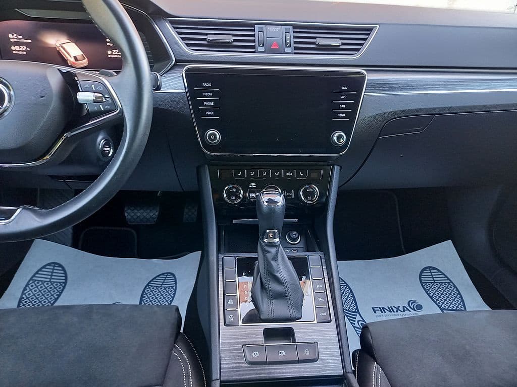 2023 Škoda SUPERB - 10