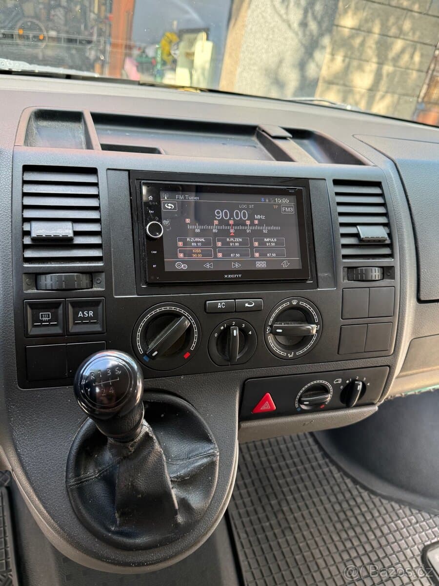 2004 Volkswagen TRANSPORTER - 10
