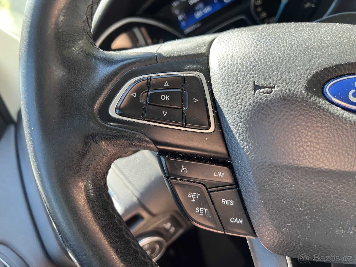2015 Ford FOCUS - 10