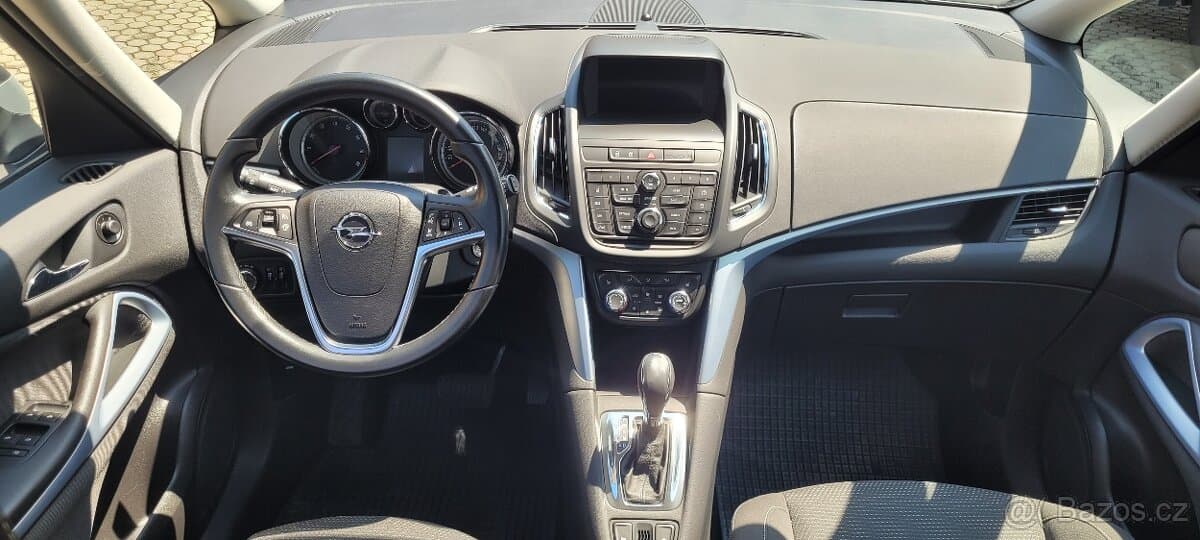 2015 Opel ZAFIRA - 10